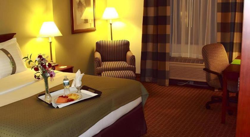 Garden Plaza Hotel Saddle Brook Exteriér fotografie