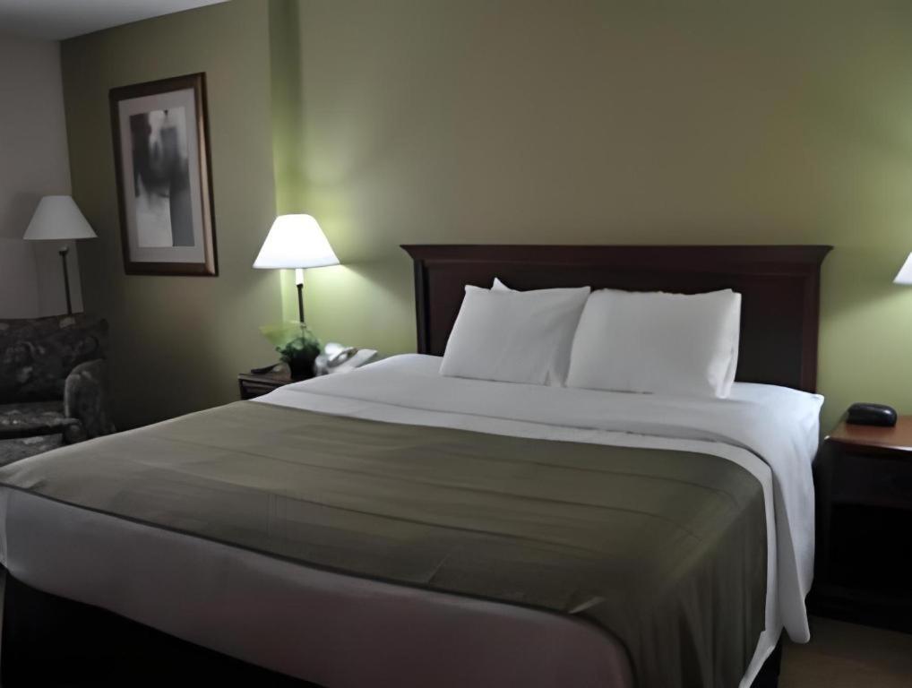 Garden Plaza Hotel Saddle Brook Exteriér fotografie